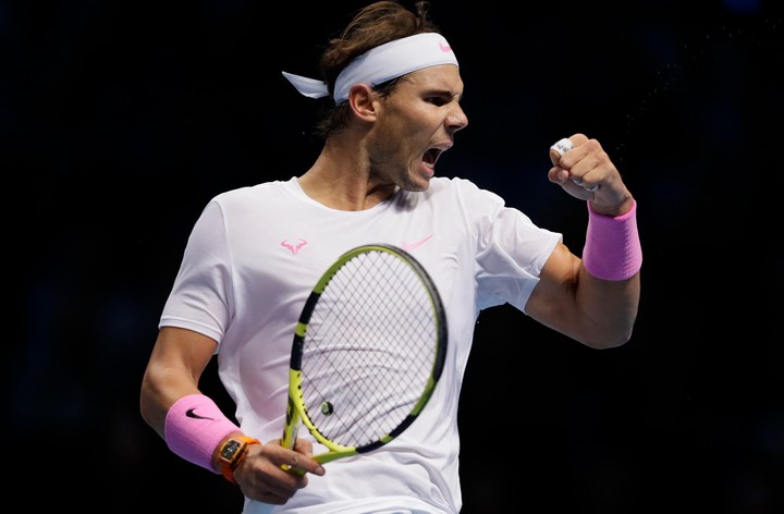 Turnaj majstrov ATP: Skvelý obrat Nadala, dominantný Tsitsipas
